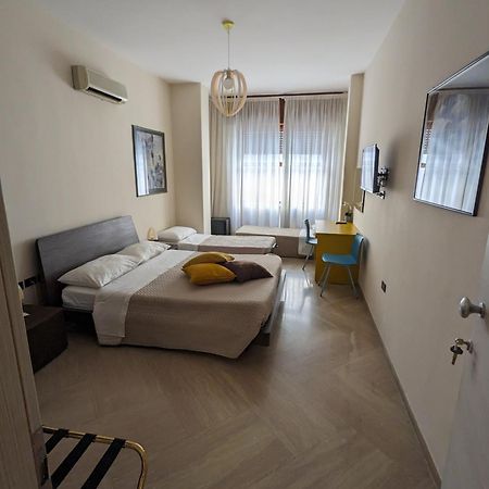 Napoli City Inn Exterior foto